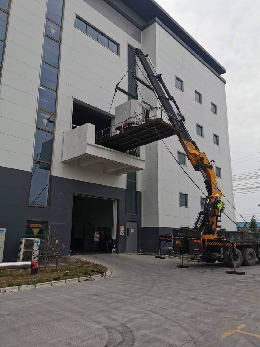 加工中心 上楼照片